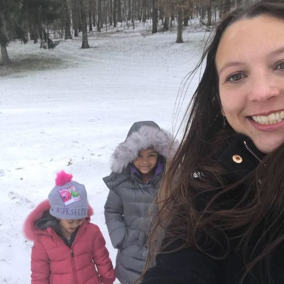 Meet your Posher, Heather - Picture 1 of 1